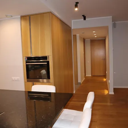 Apartament Lelle Luxury Penthouse *